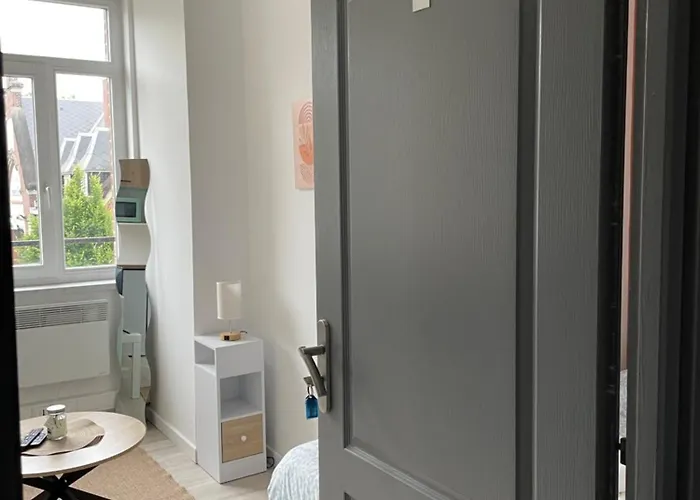 Appartement équipé à Centre Valenciennes